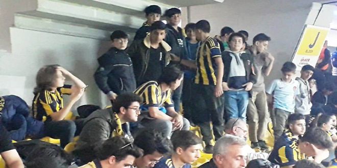 FENERBAHE KASIM PA?A MAININ OK ZEL KONUKLARI