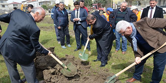 ERGENE DE 1000 A?A TOPRAKLA BULU?TU